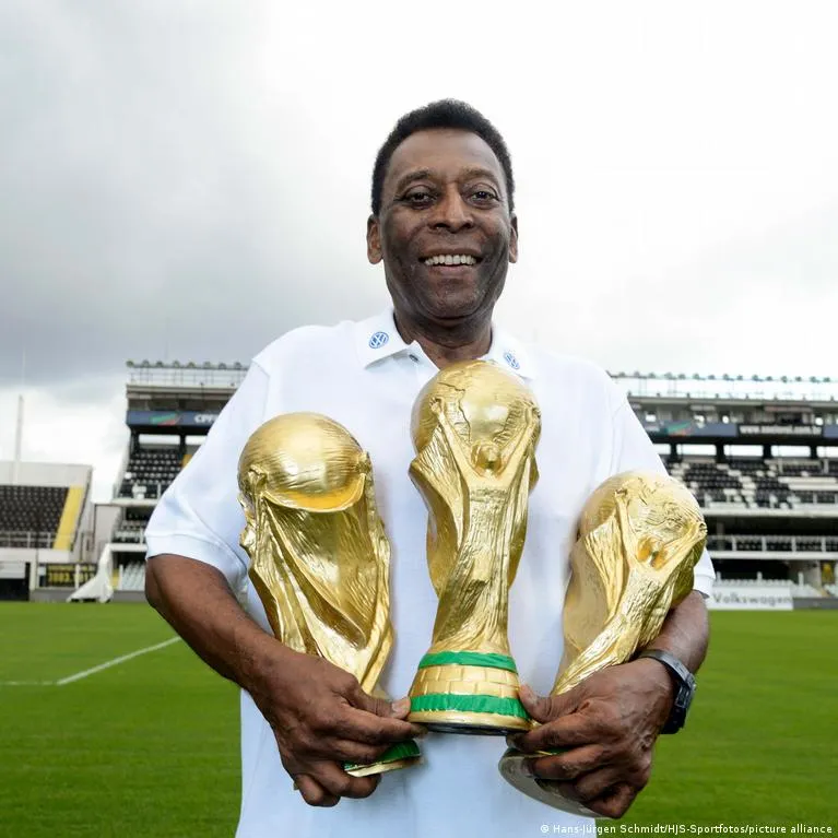 Retrato de Pelé, considerado o maior jogador de futebol de todos os tempos